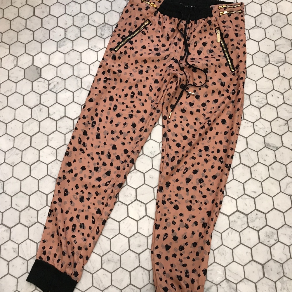 ✿Whitney Eve Leopard Joggers✿